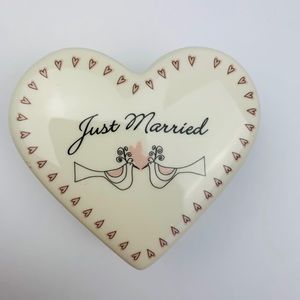 Just Married Porcelain Heart shaped ring plate